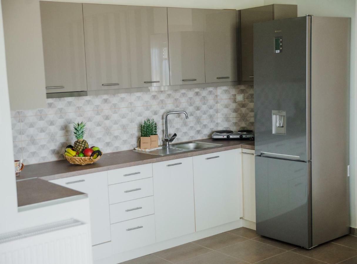 Sea Breeze Boutique Apartment Kavala Exterior foto